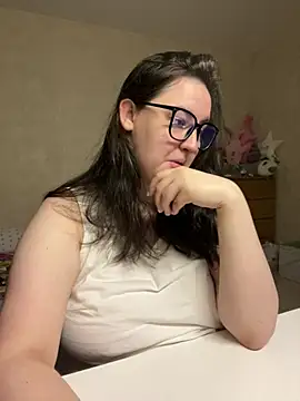 hungry1bunny online show from January 4, 6:30 pm