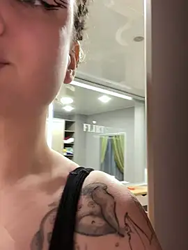 AnnaRichmond online show from February 21, 3:01 am