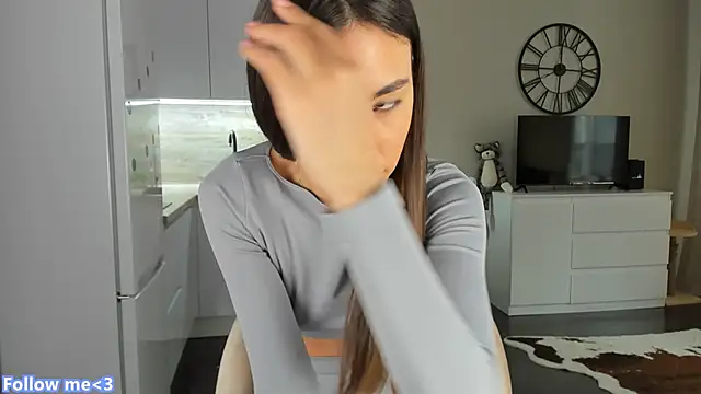 nilliluv online show from March 3, 9:22 am