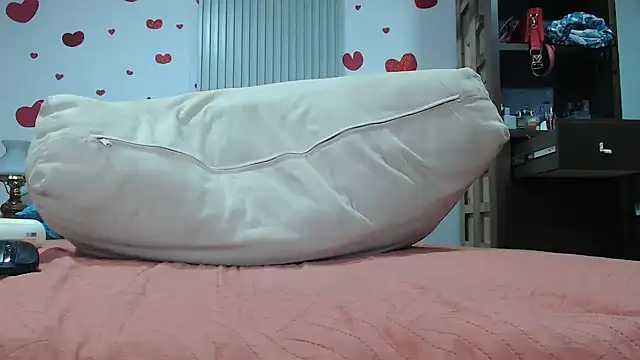 DanaiOluyi online show from February 28, 11:12 pm