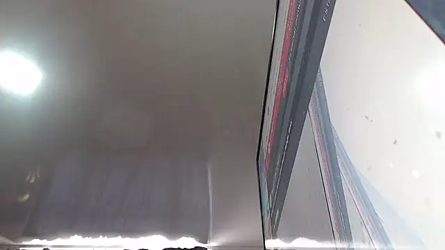 DanaiOluyi online show from March 1, 7:37 pm