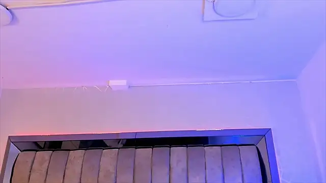 ChaynnaCooper online show from January 25, 11:44 am