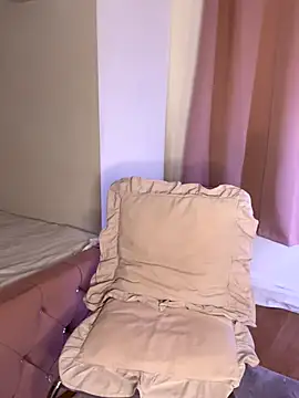 Snapshot of Lexy669 chatting on October 25, 9:06 am Lexy669 online show from October 25, 9:06 am