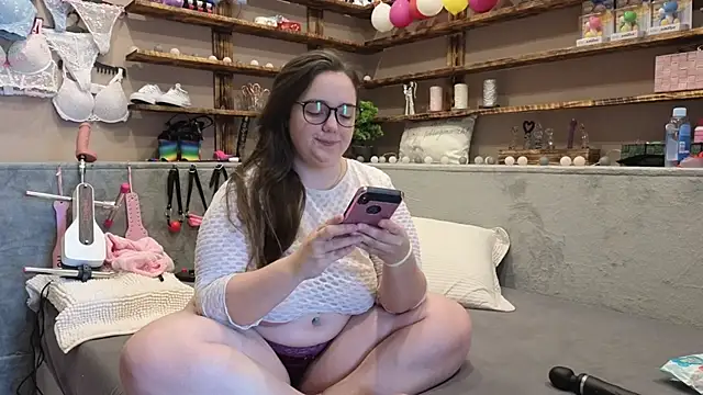 Kimberly-Caprice online show from February 23, 11:44 am