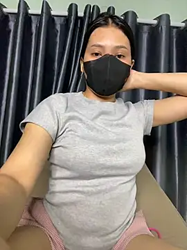 Ly Coca24 online show from February 7, 3:52 pm