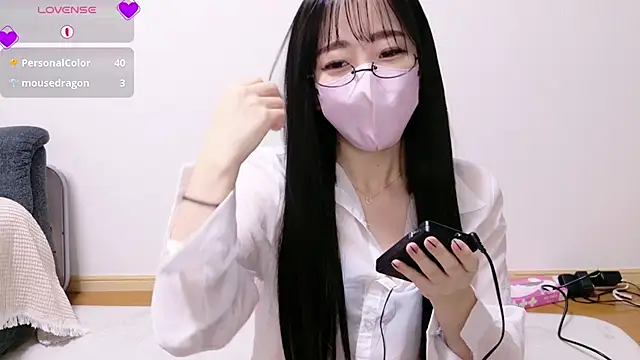 Rio chan  online show from November 25, 1:00 pm