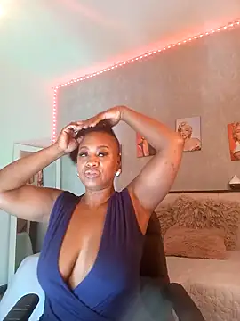 nahiarapalmer19 online show from February 2, 1:55 am