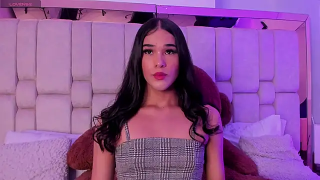 Isa Little Star online show from February 14, 11:42 pm