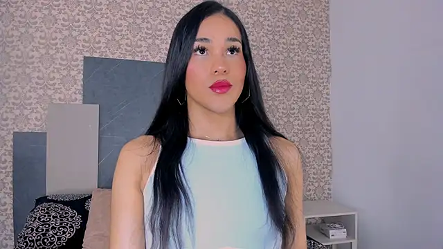 Isa Little Star online show from October 14, 3:13 pm