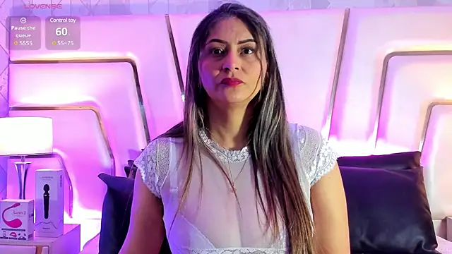 NaomyRivera online show from March 4, 12:12 pm