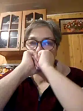 Snapshot of IrinaSweet54 chatting on January 9, 3:12 pm IrinaSweet54 online show from January 9, 3:12 pm