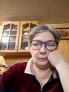 Snapshot of IrinaSweet54 chatting on January 10, 10:06 am IrinaSweet54 online show from January 10, 10:06 am