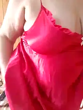 Snapshot of IrinaSweet54 chatting on February 3, 8:57 am IrinaSweet54 online show from February 3, 8:57 am