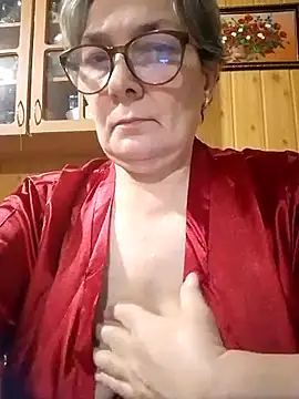 Snapshot of IrinaSweet54 chatting on February 12, 4:55 pm IrinaSweet54 online show from February 12, 4:55 pm