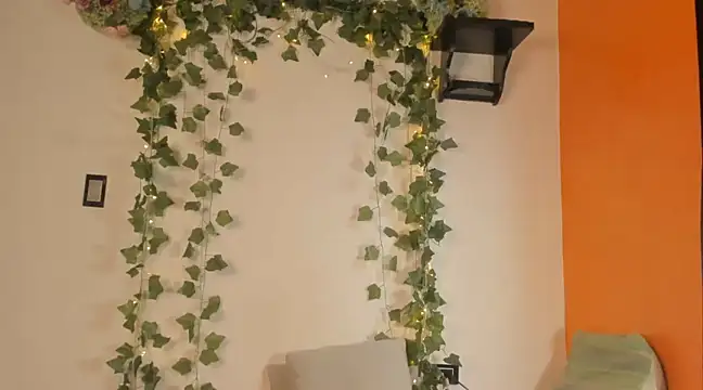 Snapshot of Cataleya19__ chatting on March 5, 3:40 pm Cataleya19 online show from March 5, 3:40 pm