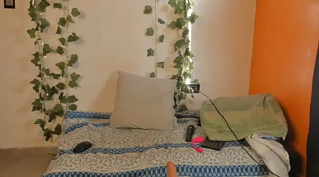 Snapshot of Cataleya19__ chatting on March 11, 1:12 pm Cataleya19 online show from March 11, 1:12 pm