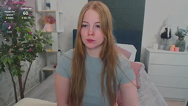 JennyyHot online show from December 27, 12:34 pm