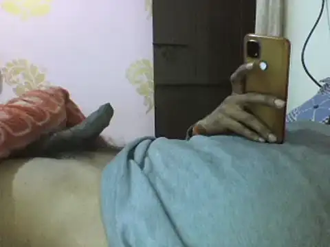 Snapshot of Desi_GfBf chatting on February 2, 9:40 am Desi GfBf online show from February 2, 9:40 am