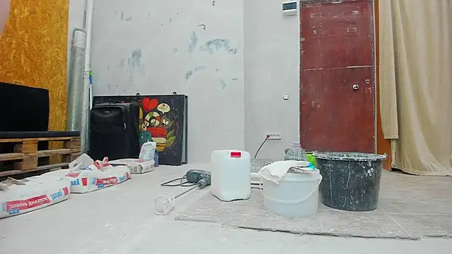 Snapshot of YourSuperModel chatting on January 31, 12:40 pm YourSuperModel online show from January 31, 12:40 pm