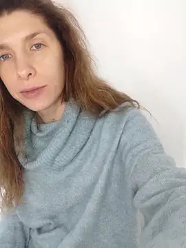 Snapshot of YourSuperModel chatting on September 26, 11:14 am YourSuperModel online show from September 26, 11:14 am