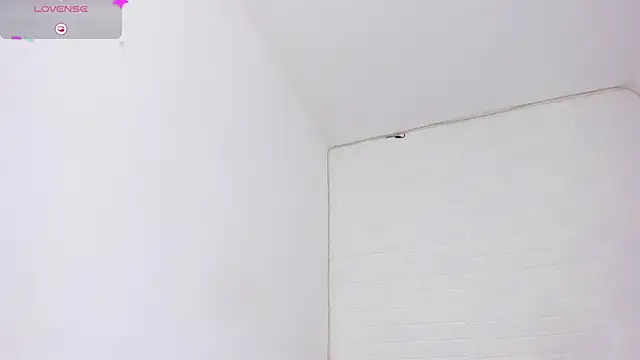 nathally roses online show from February 16, 5:15 am