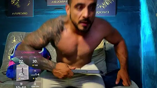 ERIC HARRISON online show from November 7, 4:12 am