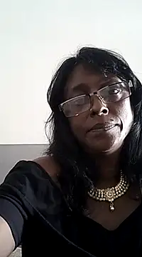 mamakarma1403 online show from March 10, 1:56 am