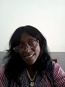 mamakarma1403 online show from March 19, 4:47 am