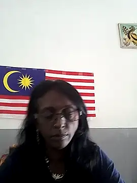 mamakarma1403 online show from November 6, 3:29 am