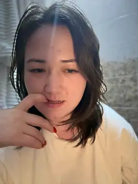 JoyFulLicss online show from February 23, 8:00 pm