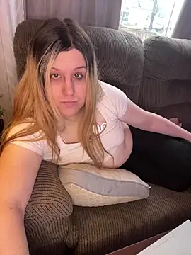 Snapshot of PuckBunny17 chatting on December 29, 6:05 pm PuckBunny17 online show from December 29, 6:05 pm