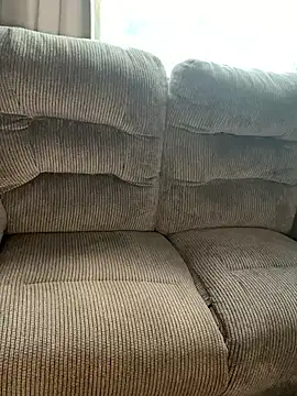 Snapshot of PuckBunny17 chatting on February 25, 11:00 pm PuckBunny17 online show from February 25, 11:00 pm