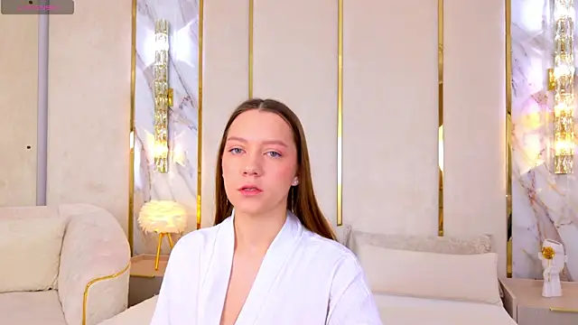 Snapshot of AliceBrayan chatting on March 2, 5:12 am AliceBrayan online show from March 2, 5:12 am