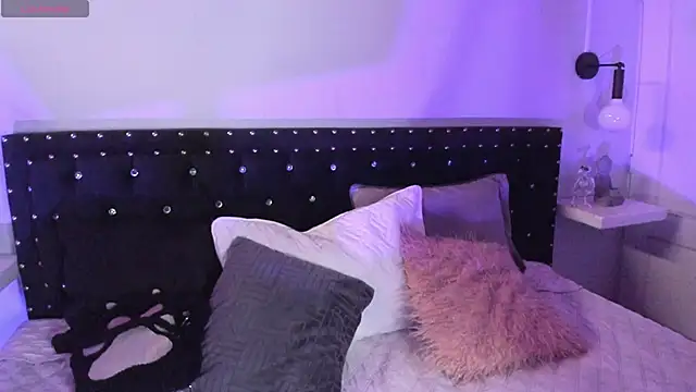 Ghosty Doll online show from September 20, 6:20 pm