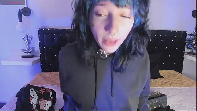 Ghosty Doll online show from December 3, 8:07 pm