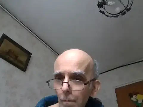 mariusica1xh online show from October 3, 7:38 am