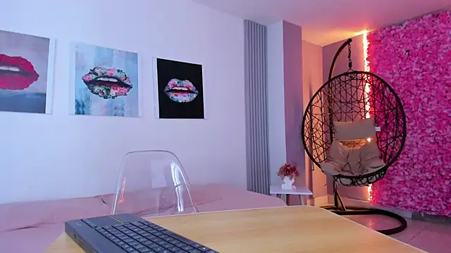 Angela donnato online show from September 20, 3:29 am