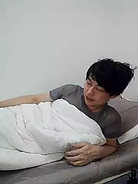 whitebriefboy online show from January 19, 1:53 am