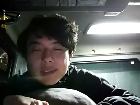 whitebriefboy online show from January 24, 8:32 pm