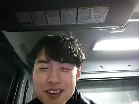 whitebriefboy online show from February 2, 5:26 pm