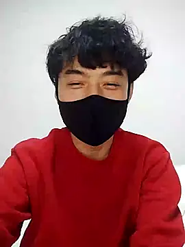 whitebriefboy online show from February 5, 7:20 pm