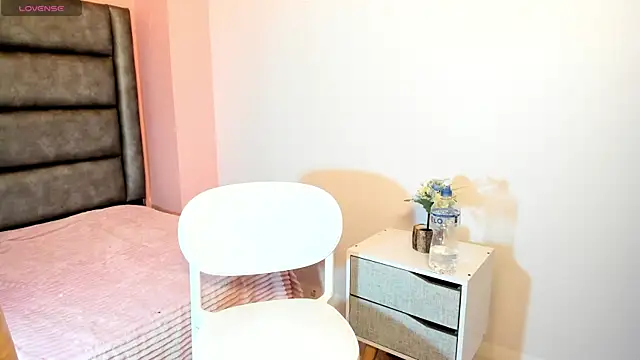 Snapshot of Maria__maria chatting on March 19, 12:26 am Maria maria online show from March 19, 12:26 am