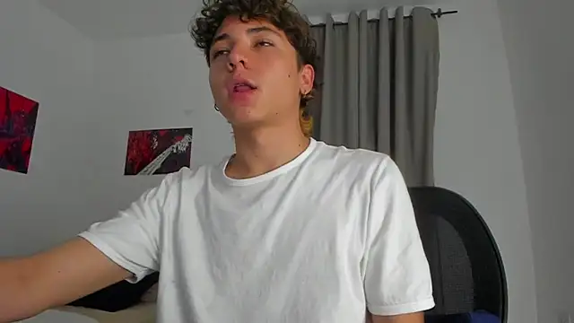 Joe23   online show from September 26, 5:22 am