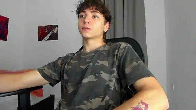 Joe23   online show from October 4, 5:27 am