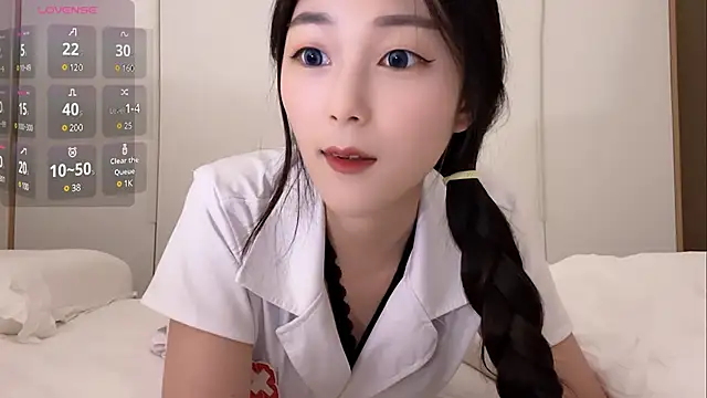 Snapshot of Sweet-Angel999 chatting on December 6, 2:06 pm Sweet-Angel999 online show from December 6, 2:06 pm