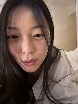 Snapshot of Sweet-Angel999 chatting on December 27, 8:18 pm Sweet-Angel999 online show from December 27, 8:18 pm