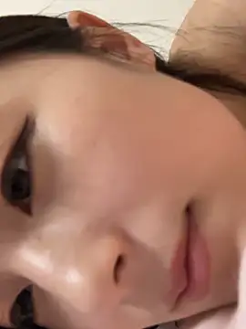 Snapshot of Sweet-Angel999 chatting on February 14, 1:29 pm Sweet-Angel999 online show from February 14, 1:29 pm