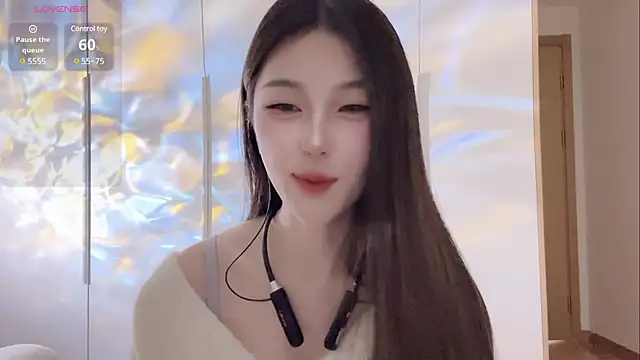 Snapshot of Sweet-Angel999 chatting on February 22, 3:14 pm Sweet-Angel999 online show from February 22, 3:14 pm