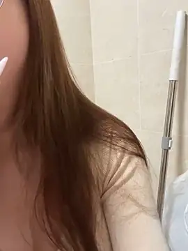 Snapshot of Sweet-Angel999 chatting on November 9, 6:28 pm Sweet-Angel999 online show from November 9, 6:28 pm