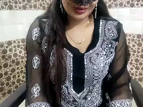 Aarvi Arora online show from December 5, 5:17 pm